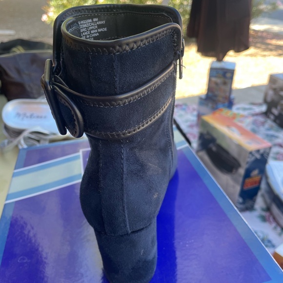 Navy Blue Booties - Picture 3 of 4